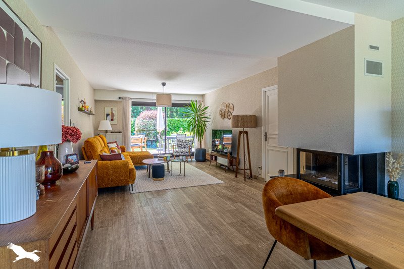 Vente Maison LE HAILLAN - 5 pièces -130 m² - (33185)