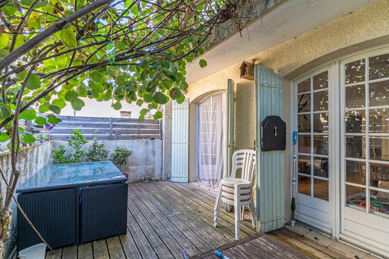 Vente Maison LE HAILLAN - 5 pièces -106 m² - (33185)