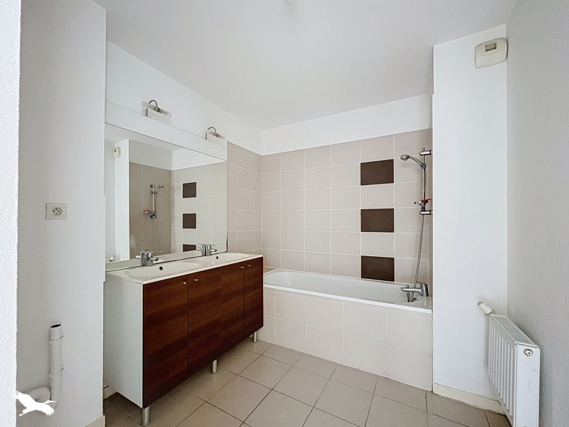 Vente Appartement LE HAILLAN - 3 pièces -62 m² - (33185)
