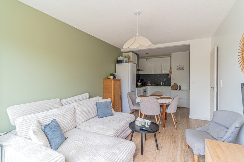 Vente Appartement LE HAILLAN - 2 pièces -40 m² - (33185)