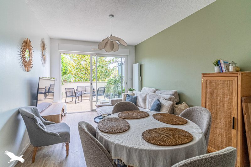 Vente Appartement LE HAILLAN - 2 pièces -40 m² - (33185)