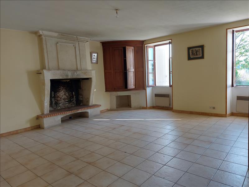Vente Maison REAUX SUR TREFLE - 3 pièces -103 m² - (17500)