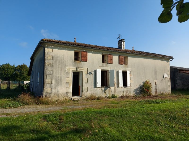 Vente Maison REAUX SUR TREFLE - 3 pièces -103 m² - (17500)