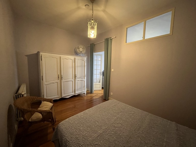 Vente Immeuble JONZAC - -  146 m² - (17500)