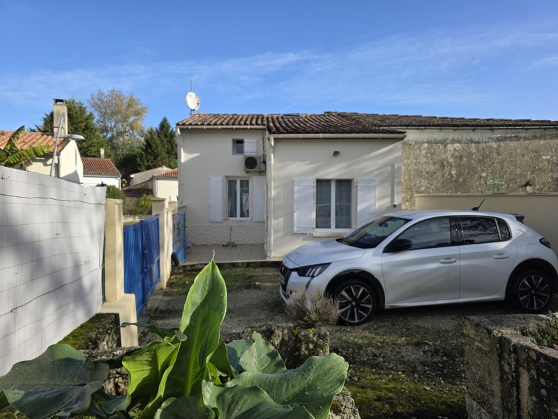 Vente Maison MOSNAC - 3 pièces -69 m² - (17240)