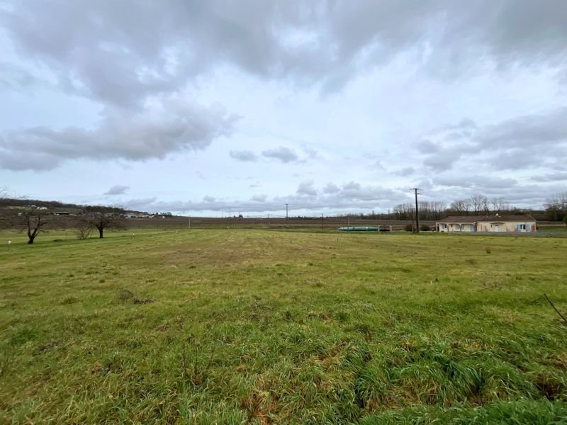 Vente Terrain STE LHEURINE 17520  