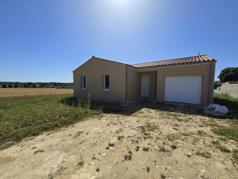 Vente Maison ST SIMON DE BORDES 17500 4 pièces - 90 m²