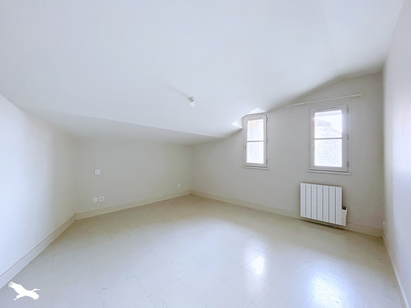 Vente Immeuble JONZAC - -  201 m² - (17500)