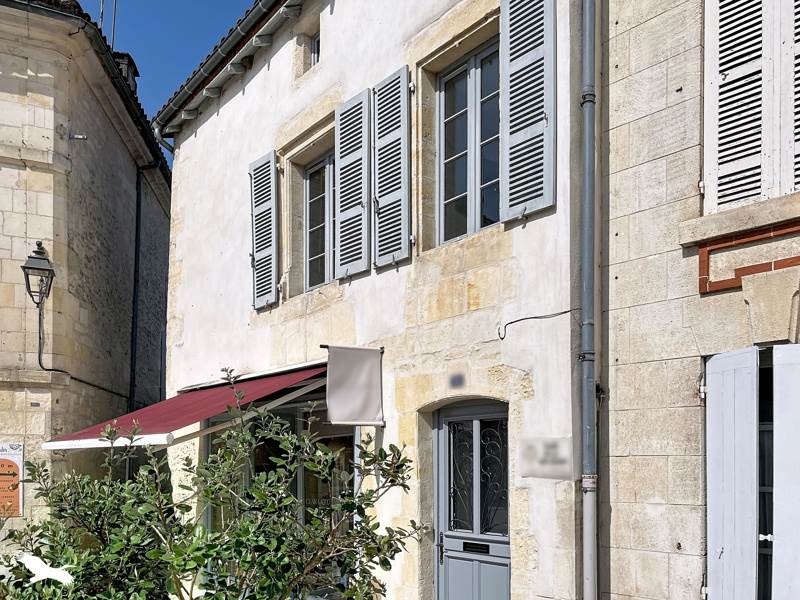 Vente Immeuble JONZAC - -  201 m² - (17500)