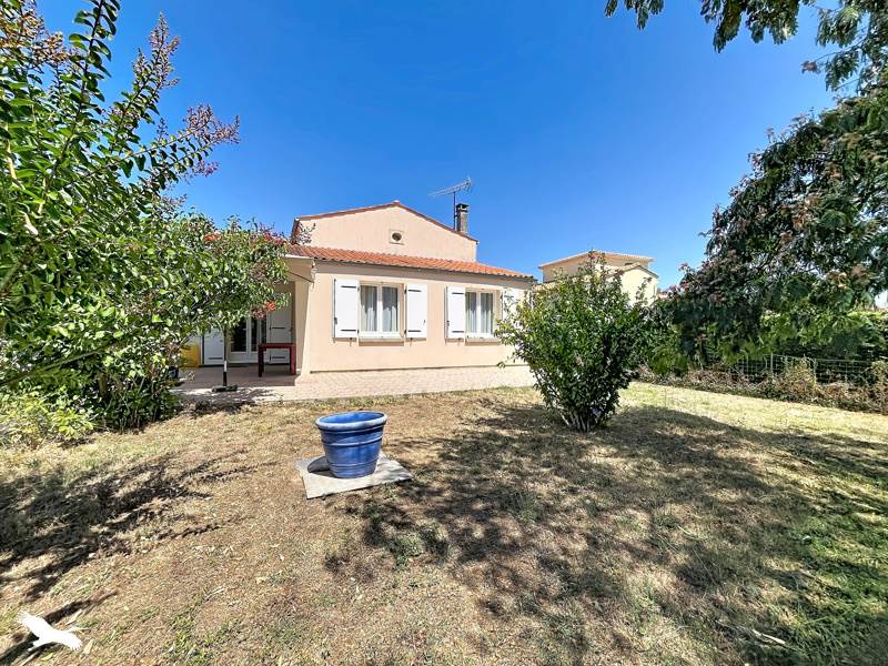 Vente Maison ST SIMON DE BORDES 17500 7 pièces - 129 m²