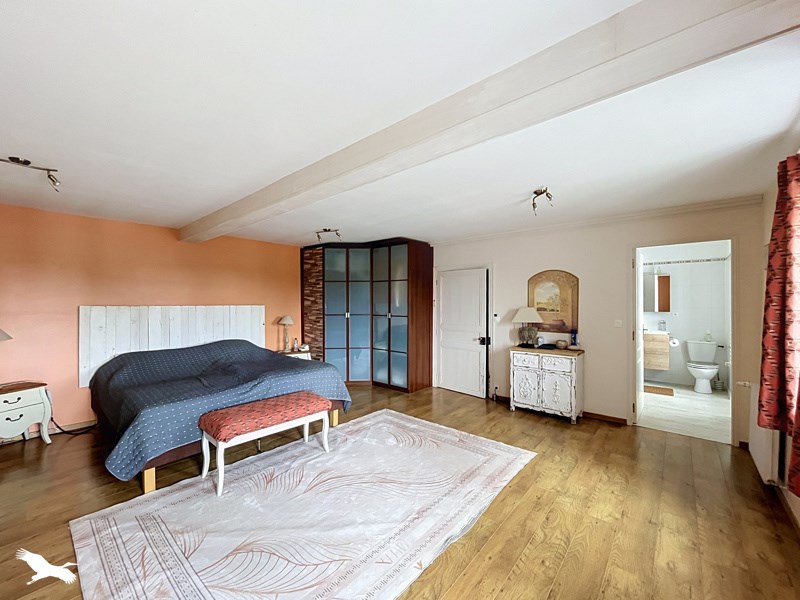 Vente Maison MORTIERS - 8 pièces -369 m² - (17500)