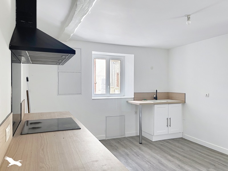 Vente Maison MOSNAC - 4 pièces -85 m² - (17240)