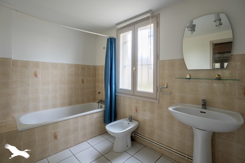 Vente Maison Jonzac - 4 pièces -118 m² - (17500)