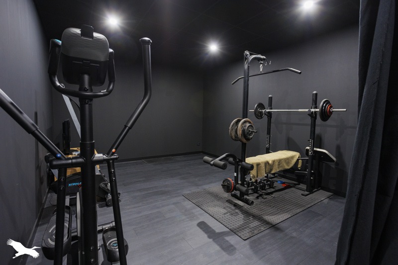 Vente Maison MONTGISCARD - 6 pièces -258 m² - (31450)