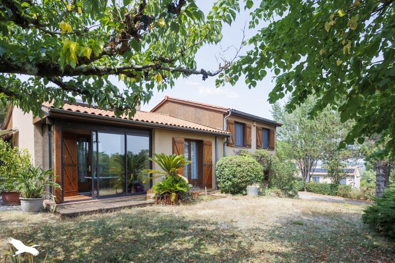 Maison 5 pièces 104 m² · à Péchabou · 104 m² · 410 000 €