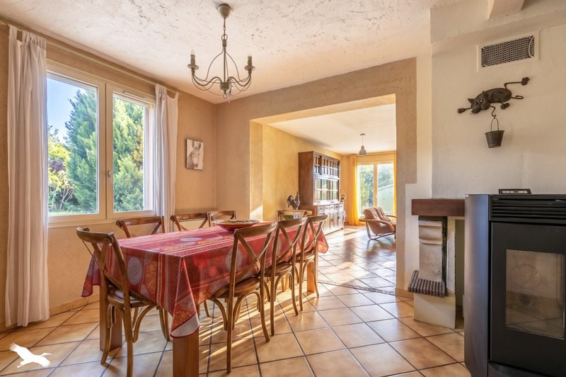 Vente Maison MARTIGNAS SUR JALLE - 5 pièces -149 m² - (33127)