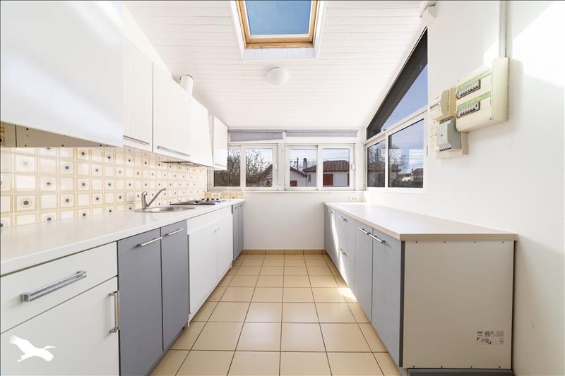 Vente Appartement BAYONNE - 4 pièces -58 m² - (64100)