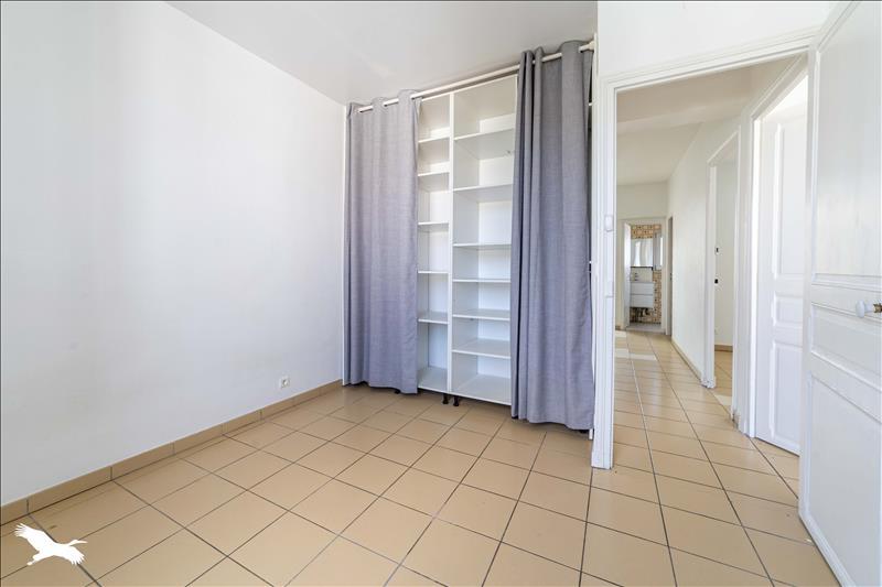 Vente Appartement BAYONNE - 4 pièces -58 m² - (64100)