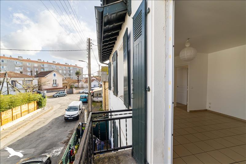 Vente Appartement BAYONNE - 3 pièces -62 m² - (64100)
