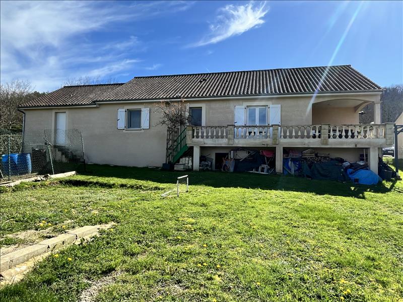 Vente Maison TERRASSON LAVILLEDIEU - 4 pièces -126 m² - (24120)