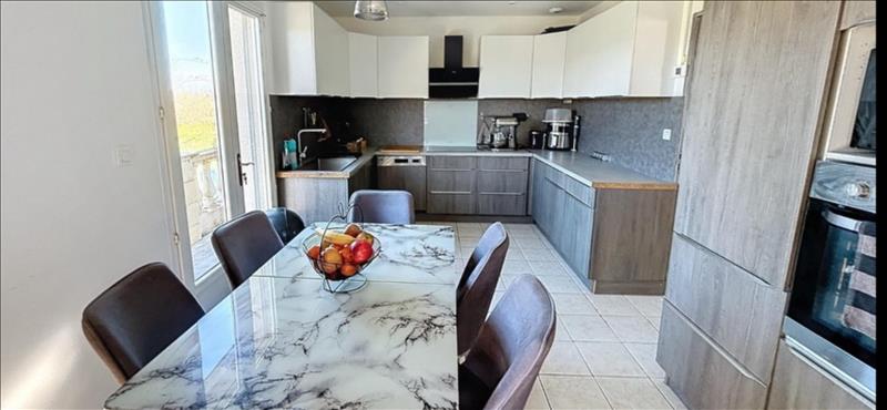 Vente Maison TERRASSON LAVILLEDIEU - 4 pièces -126 m² - (24120)