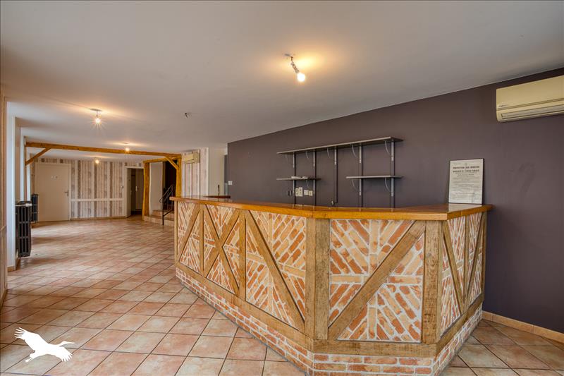 Vente Immeuble CUBLAC - -  320 m² - (19520)