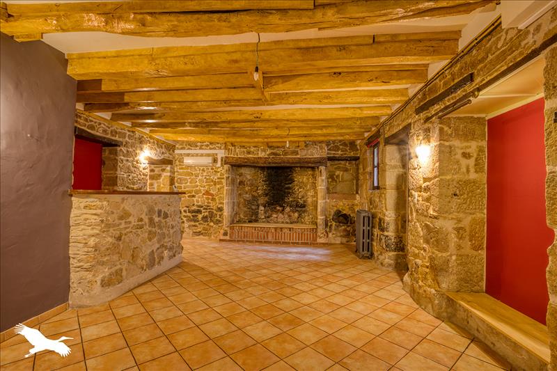 Vente Immeuble CUBLAC - -  320 m² - (19520)