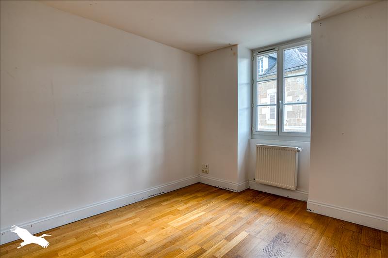 Vente Immeuble CUBLAC - -  320 m² - (19520)