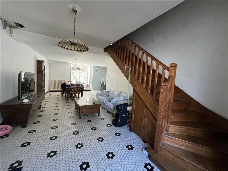 Vente Maison TERRASSON LAVILLEDIEU - 8 pièces -251 m² - (24120)