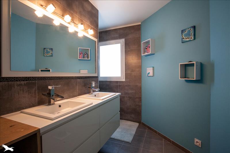 Vente Maison TERRASSON LAVILLEDIEU - 4 pièces -108 m² - (24120)