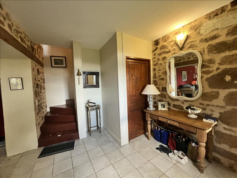 Vente Maison TERRASSON LAVILLEDIEU - 6 pièces -200 m² - (24120)