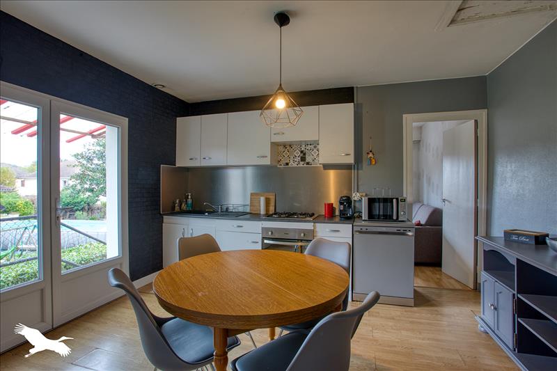 Vente Maison TERRASSON LAVILLEDIEU - 8 pièces -203 m² - (24120)