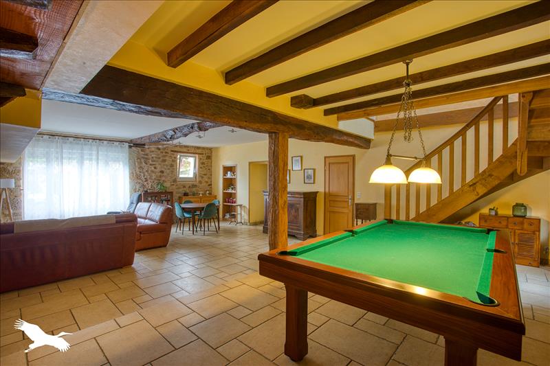 Vente Maison TERRASSON LAVILLEDIEU - 8 pièces -203 m² - (24120)