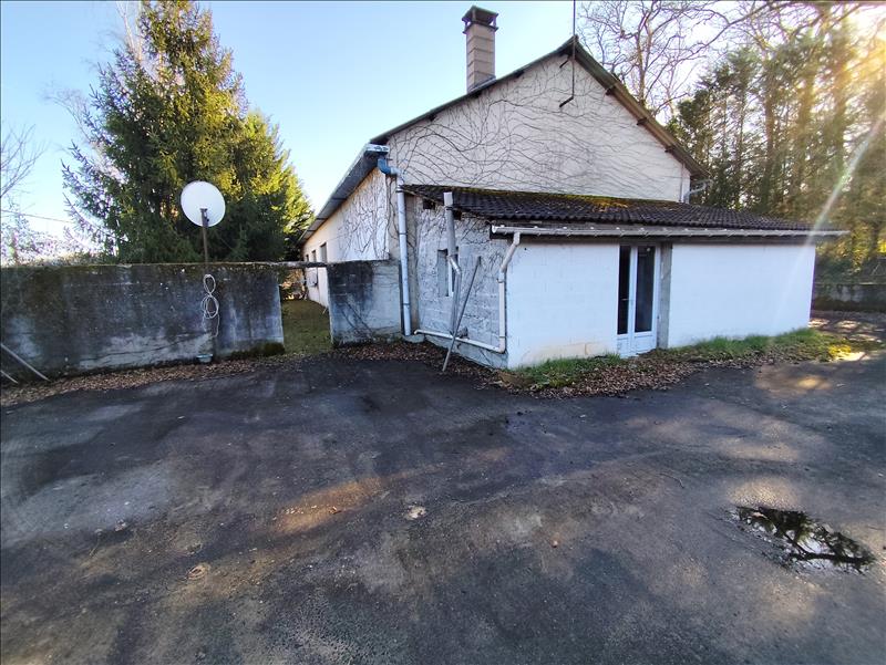 Vente Maison TERRASSON LAVILLEDIEU - 8 pièces -110 m² - (24120)