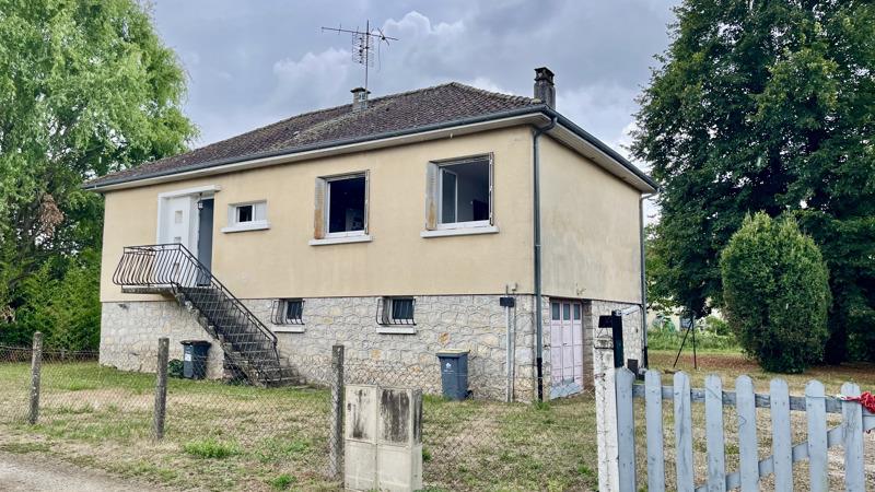 Vente Maison CUBLAC - 4 pièces -75 m² - (19520)