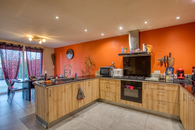 Vente Maison TERRASSON LAVILLEDIEU - 4 pièces -152 m² - (24120)