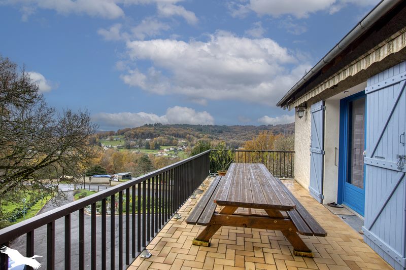 Vente Maison CUBLAC - 6 pièces -171 m² - (19520)