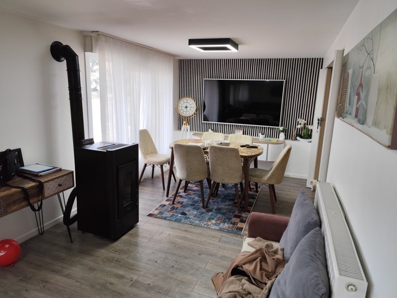 Vente Maison TERRASSON LAVILLEDIEU - 6 pièces -108 m² - (24120)