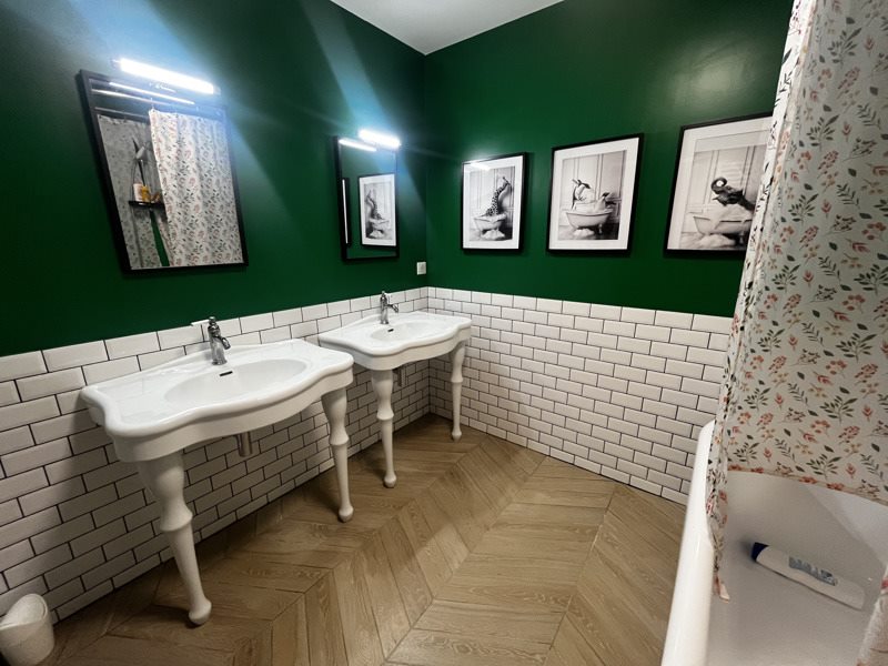 Vente Maison ST PANTALEON DE LARCHE - 6 pièces -138 m² - (19600)