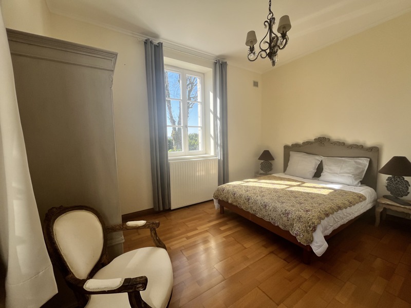 Vente Maison BRIGNAC LA PLAINE - 9 pièces -235 m² - (19310)