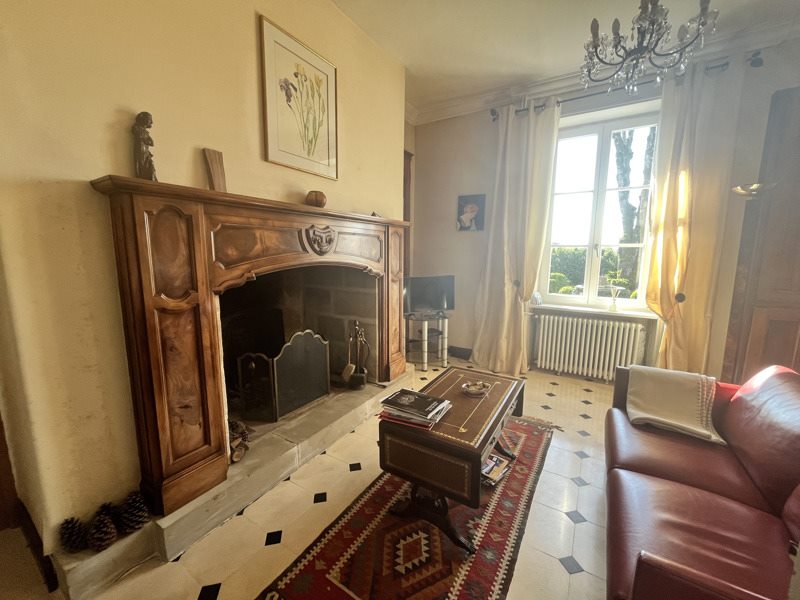 Vente Maison BRIGNAC LA PLAINE - 9 pièces -235 m² - (19310)