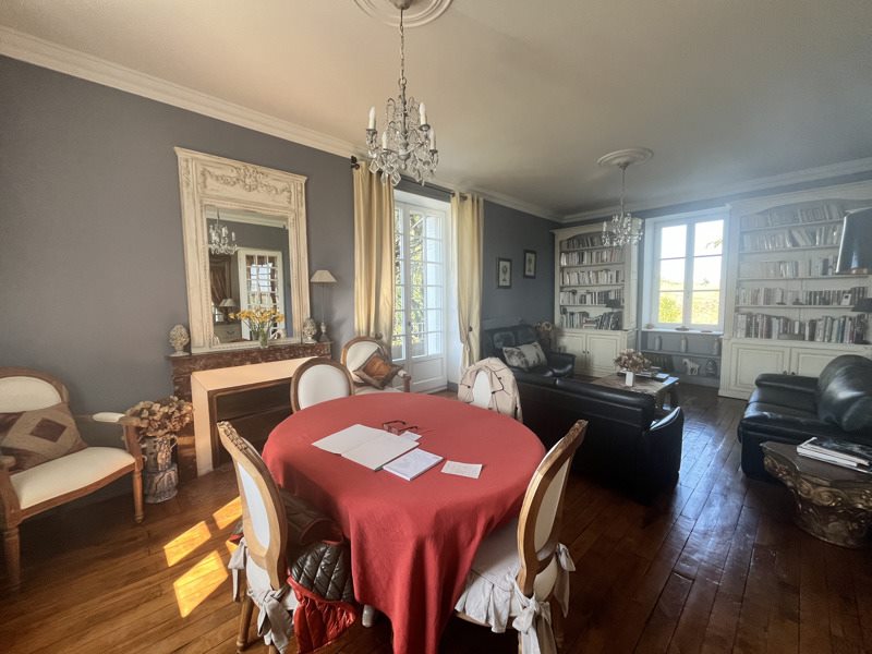 Vente Maison BRIGNAC LA PLAINE - 9 pièces -235 m² - (19310)