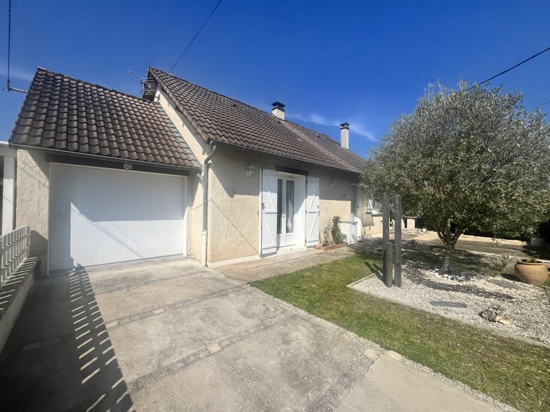 Vente Maison ST PANTALEON DE LARCHE - 5 pièces -97 m² - (19600)