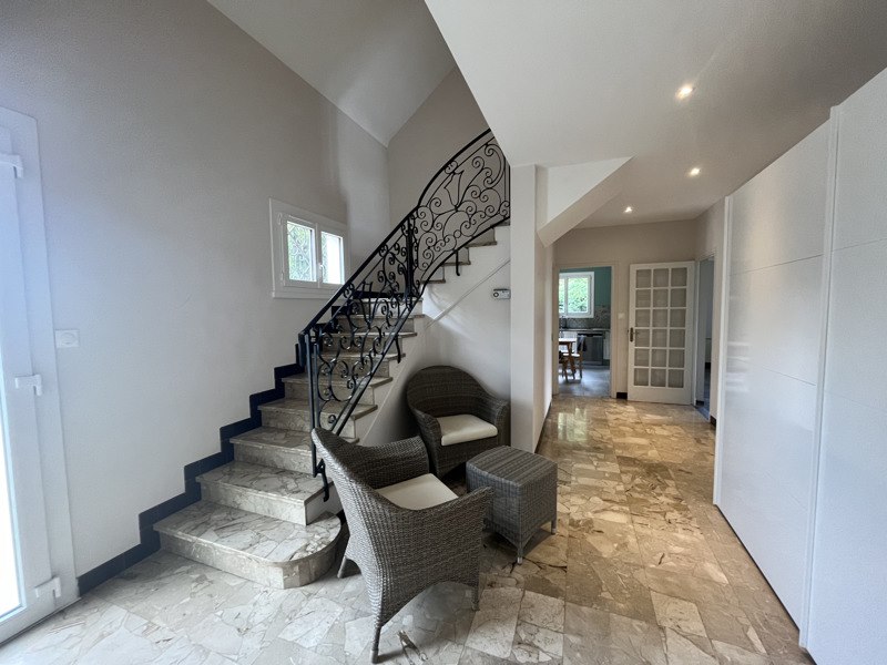 Vente Maison LA FEUILLADE - 7 pièces -255 m² - (24120)
