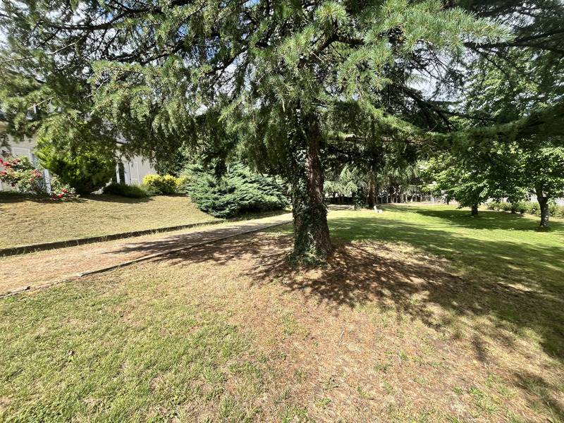 Vente Maison LA FEUILLADE - 7 pièces -255 m² - (24120)