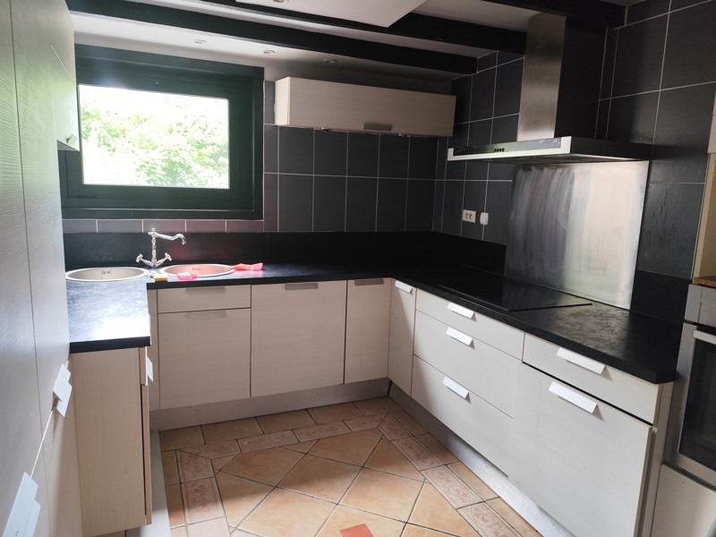 Vente Maison TERRASSON LAVILLEDIEU - 5 pièces -137 m² - (24120)