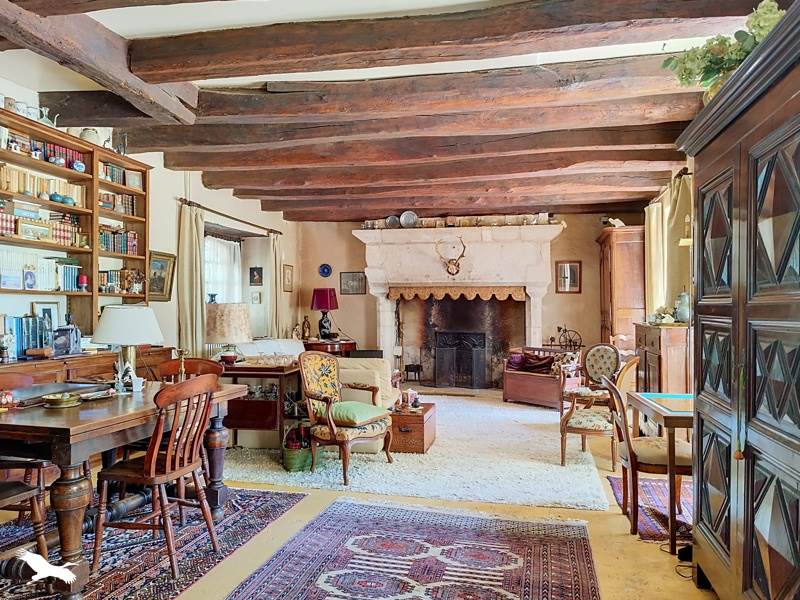 Vente Maison TERRASSON LAVILLEDIEU - 8 pièces -257 m² - (24120)