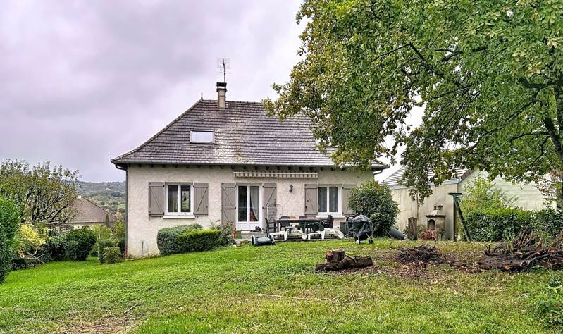 Vente Maison Larche - 7 pièces -137 m² - (19600)