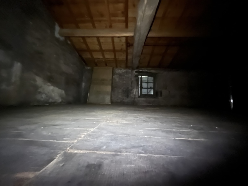 Vente Grange ST SELVE - 1 pièce -94 m² - (33650)