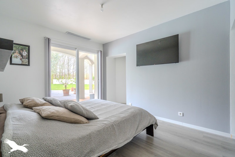 Vente Maison ST MORILLON - 8 pièces -300 m² - (33650)